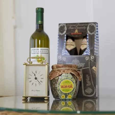 Acropolis Sea View *